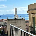 Atico Con Gran Terraza Y Vistas Al Mar